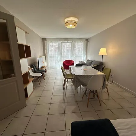 Pauljanet Parking Appartement